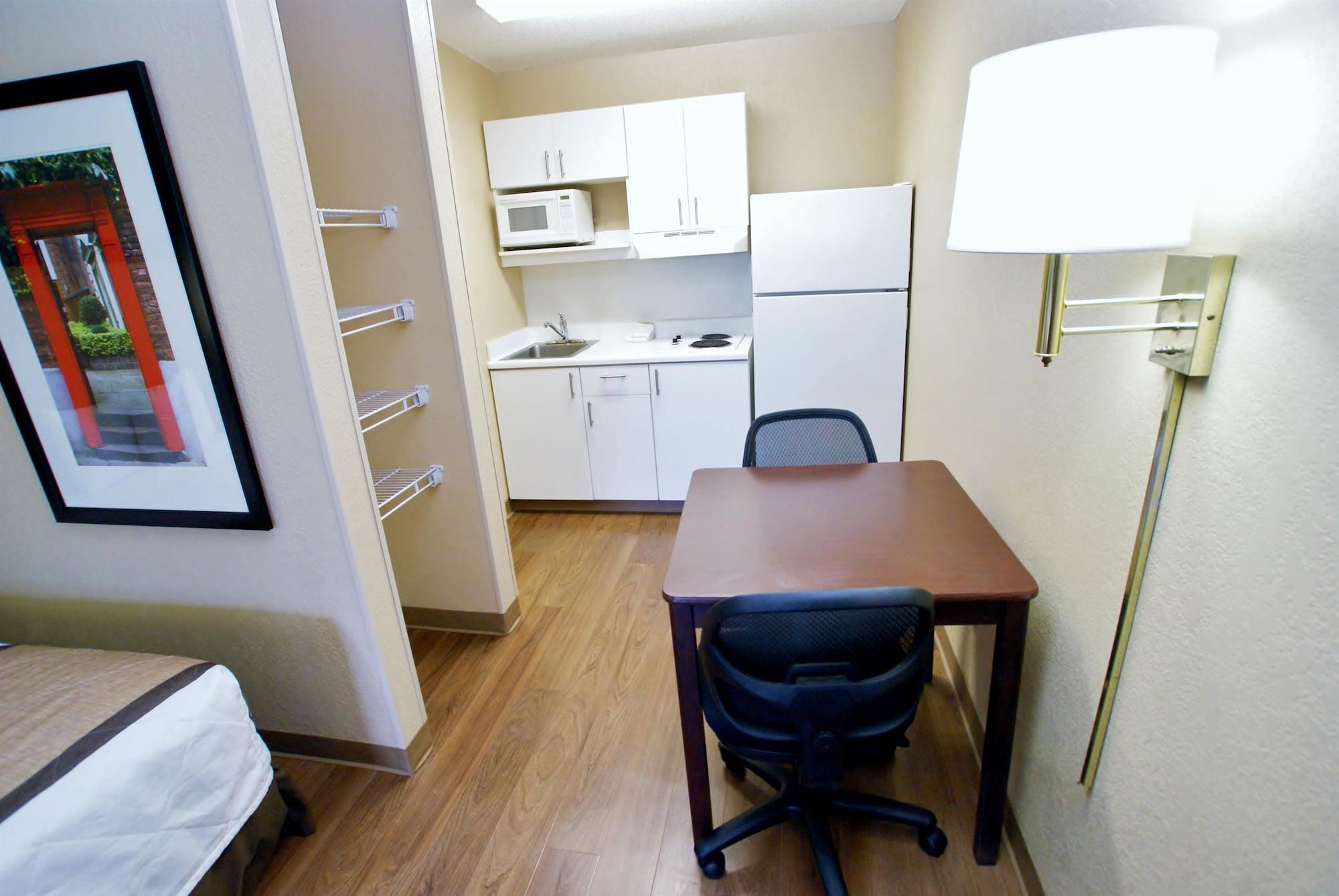 Extended Stay America Suites - Bakersfield - California Avenue Exterior photo