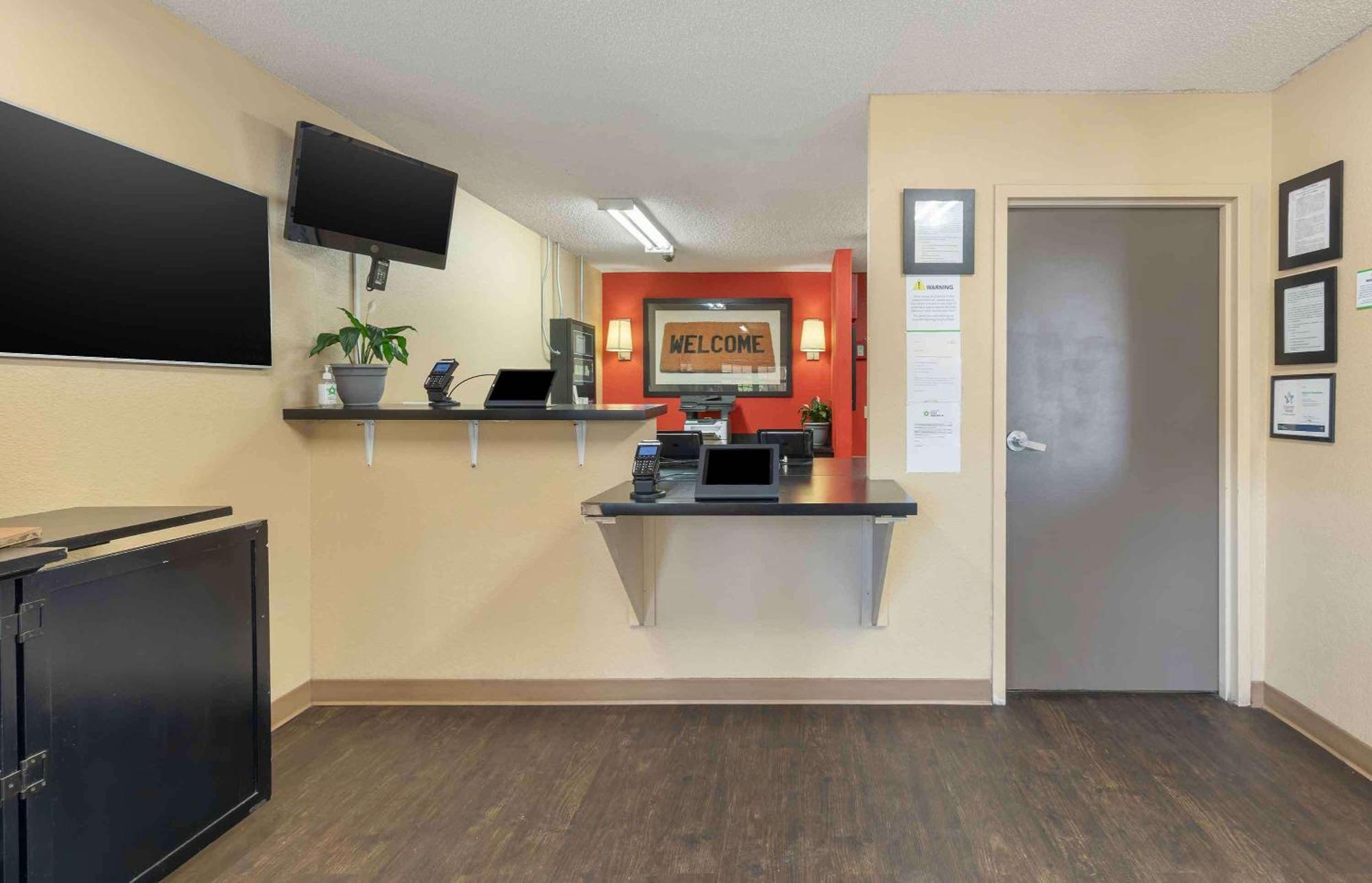 Extended Stay America Suites - Bakersfield - California Avenue Exterior photo