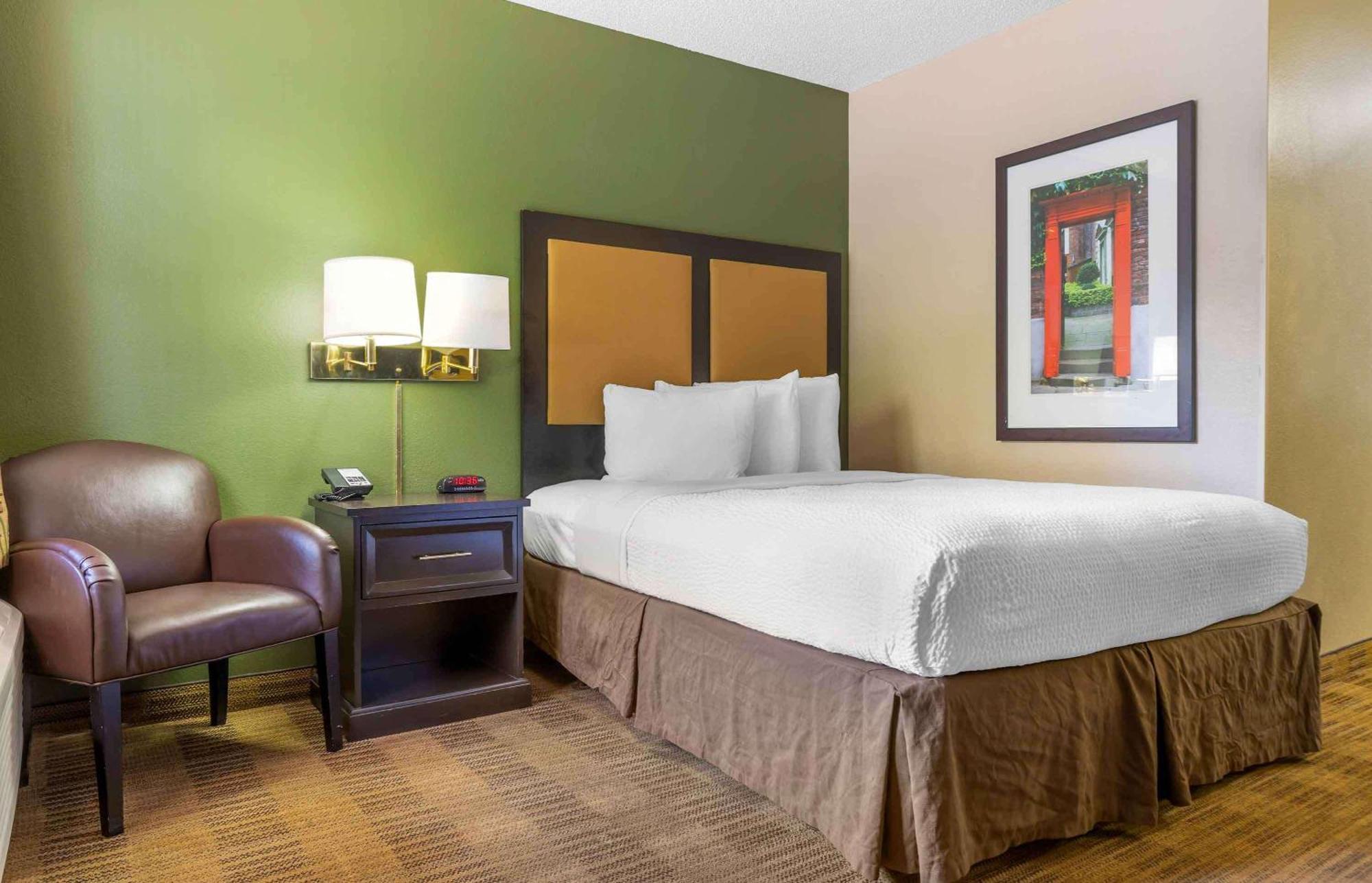 Extended Stay America Suites - Bakersfield - California Avenue Exterior photo